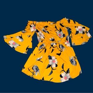 Sleeve off the shoulder dress yellow with floral details